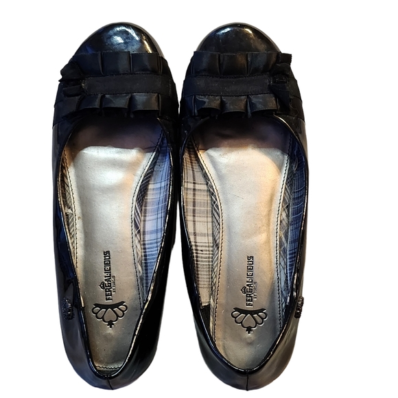 FERGALICIOUS By FERGIE ALANA Women's Ballet Flats Shoes Black Slip On 10M - Picture 1 of 9